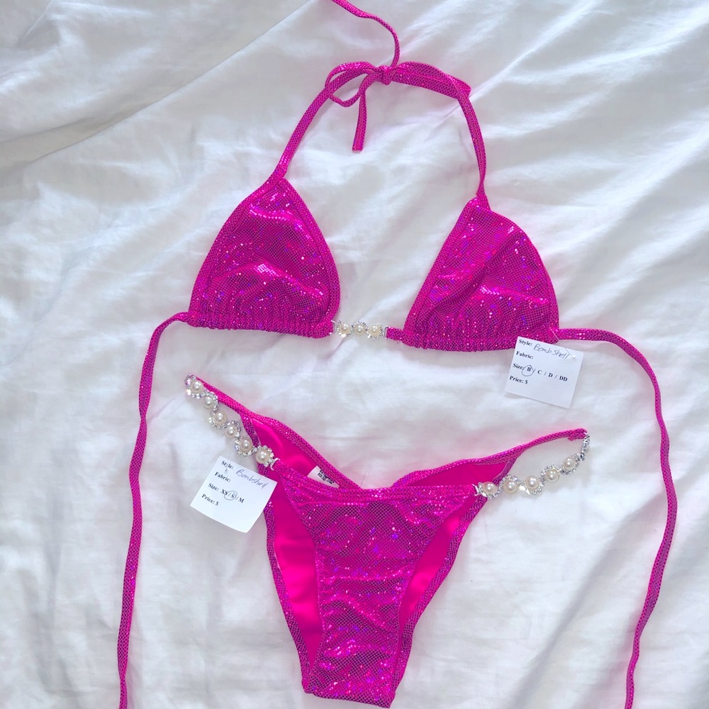 Waterbabies Competition Pink Bombshell Bikini